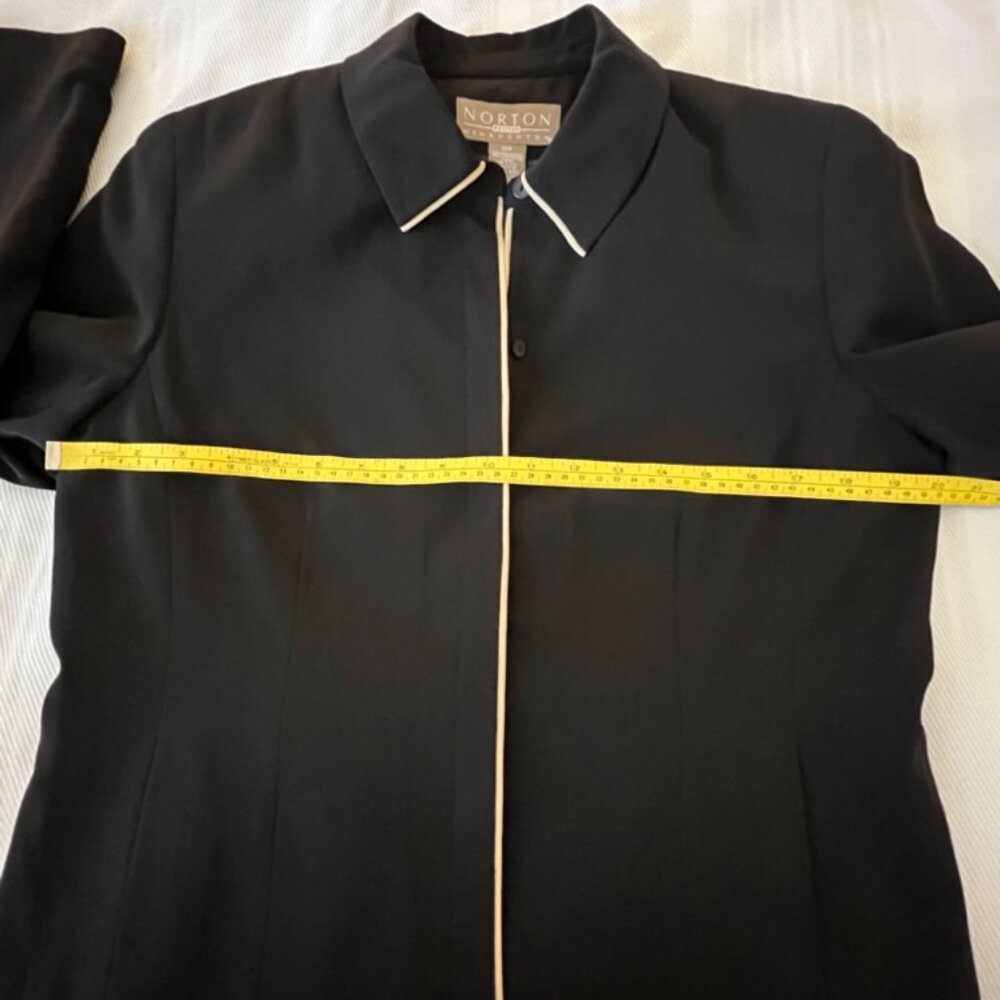 Norton McNaughton Petites Black Jacket white Trim, light wt Size 12P - Picture 4 of 7